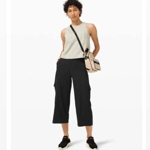 lululemon athletica Black Cropped Pants